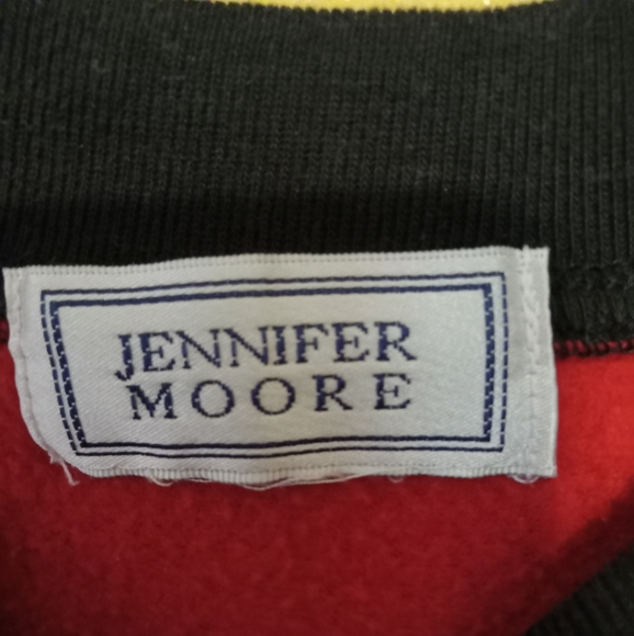 Jennifer Moore sweatshirt - Picture 2 of 3